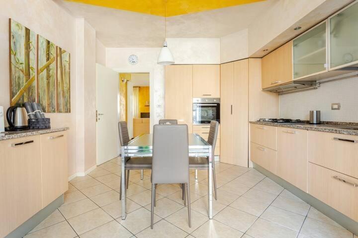 Ferienwohnung A Casa Minerva Rimini Exterior foto