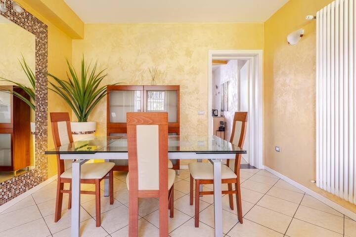 Ferienwohnung A Casa Minerva Rimini Exterior foto